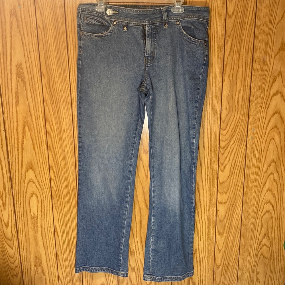 🔥Faded Glory Medium Wash Boot Cut Jeans / Plus Size Womens Size 14